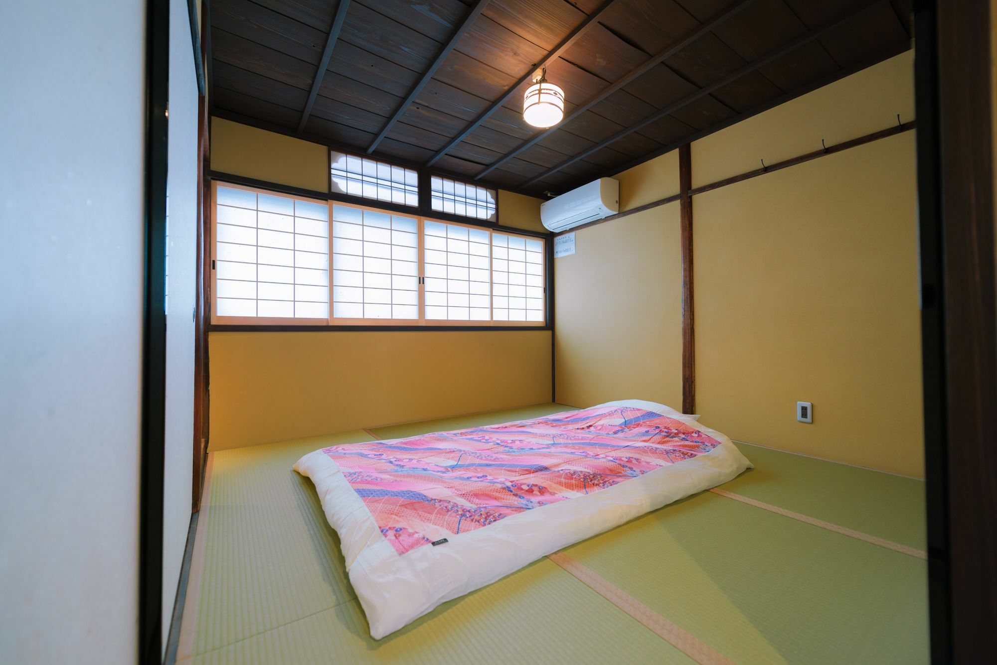 Kumomachiya Benzaiten * Kyoto
